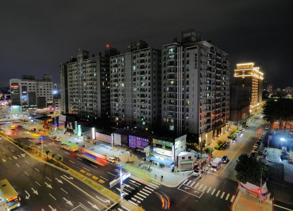 Modern Inn Taichung Eksteriør bilde