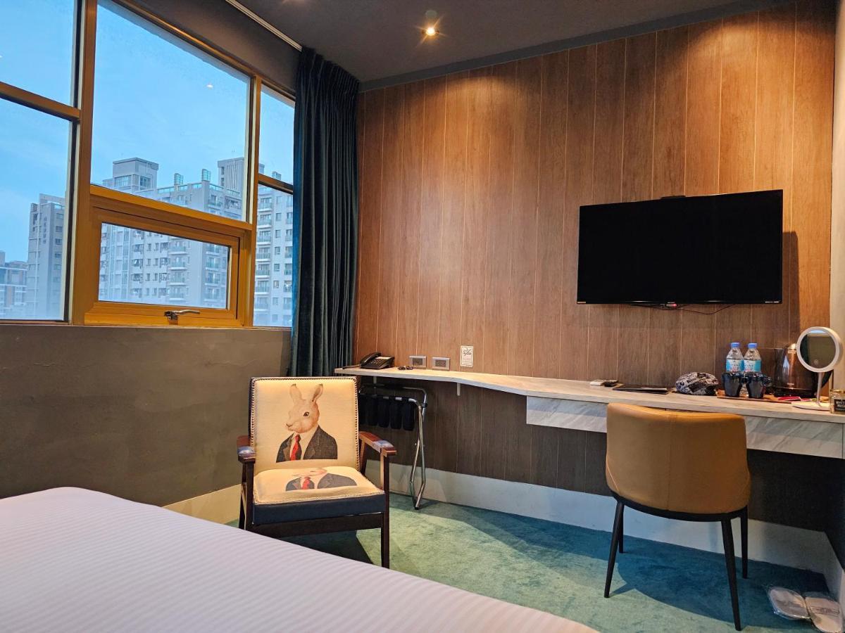 Modern Inn Taichung Eksteriør bilde