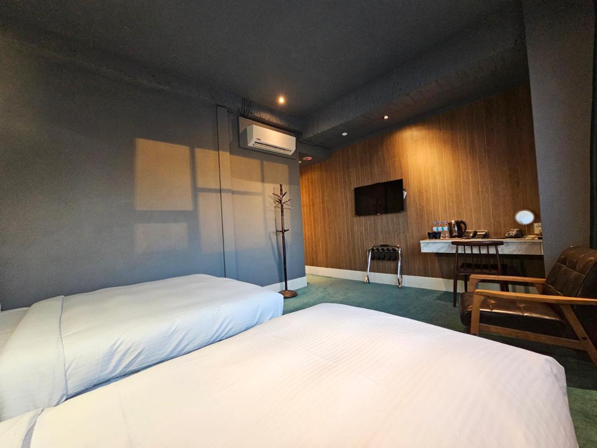 Modern Inn Taichung Eksteriør bilde